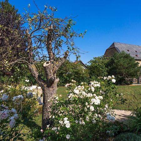 Johanniterhotel Nieder Weisel Extérieur photo