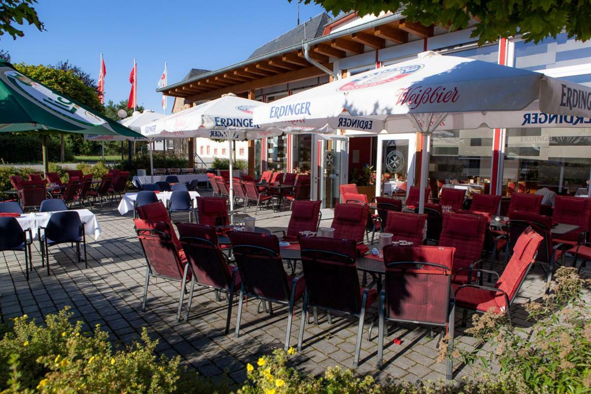 Johanniterhotel Nieder Weisel Extérieur photo
